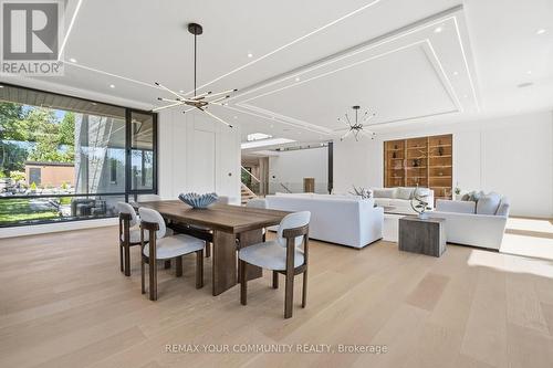 35 Riverside Boulevard, Vaughan, ON - Indoor Photo Showing Dining Room