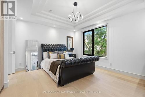 35 Riverside Boulevard, Vaughan, ON - Indoor Photo Showing Bedroom