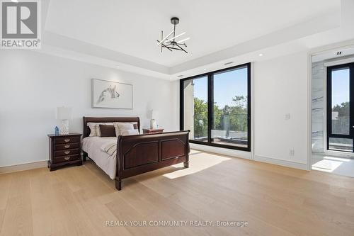 35 Riverside Boulevard, Vaughan, ON - Indoor Photo Showing Bedroom
