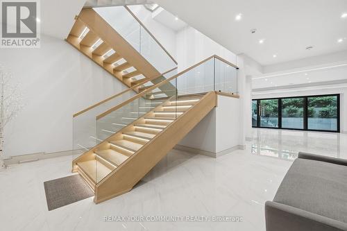 35 Riverside Boulevard, Vaughan, ON - Indoor Photo Showing Other Room