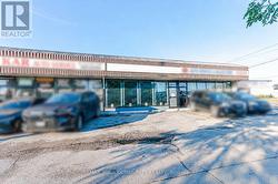 9 - 66 MILVAN DRIVE Toronto, ON M9L 1Z2