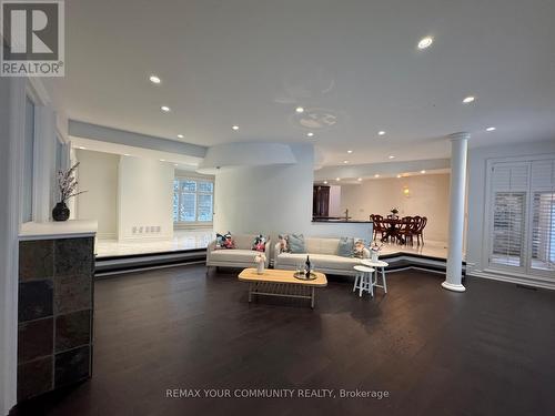 76 Silver Fox Place, Vaughan, ON - Indoor