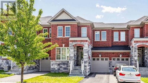 3 FREDERICK PEARSON STREET  East Gwillimbury, ON L9N 0R9