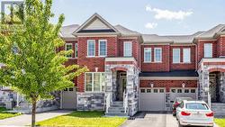 3 FREDERICK PEARSON STREET East Gwillimbury, ON L9N 0R9
