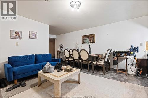 2059 Lesperance, Tecumseh, ON - Indoor Photo Showing Living Room