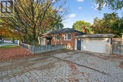 67 MONKSWOOD CRESCENT Newmarket, ON L3Y 2J9