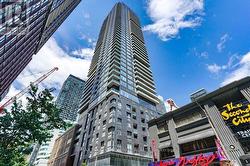 1815 - 115 BLUE JAYS WAY Toronto, ON M5V 3T3