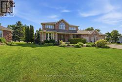 14 OXFORD COURT East Gwillimbury, ON L0G 1V0