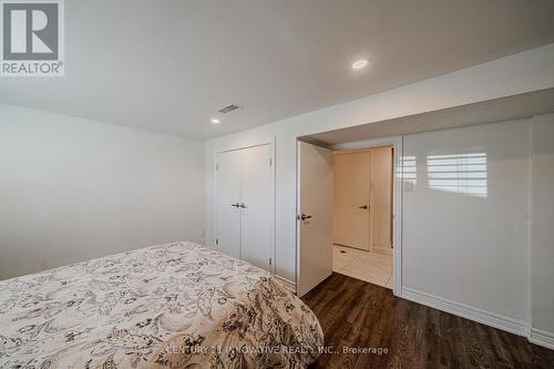 60 Dorking Crescent, Toronto, ON - Indoor Photo Showing Bedroom