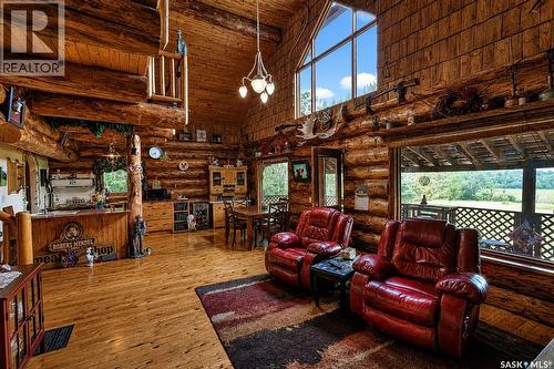 South Sask River Front Acreage, Prince Albert Rm No. 461, SK - Indoor Photo Showing Living Room