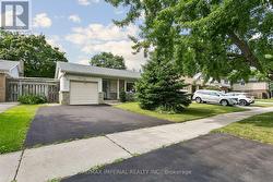 2531 WINDJAMMER ROAD  Mississauga, ON L5L 1H7