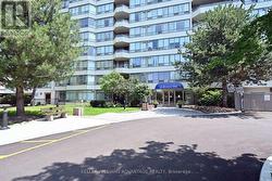 1423 - 3 GREYSTONE WALK DRIVE Toronto, ON M1K 5J4