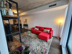 710 - 560 KING STREET W Toronto, ON M5V 0L5