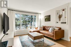 88 SABRINA DR DRIVE Toronto, ON M9R 2J9