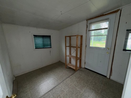 Salle de lavage - 295 Ch. De La Chute, Mansfield-Et-Pontefract, QC - Indoor Photo Showing Other Room