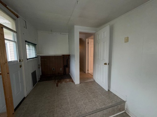 Salle de lavage - 295 Ch. De La Chute, Mansfield-Et-Pontefract, QC - Indoor Photo Showing Other Room