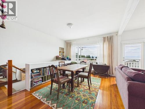 5370 Laburnum Ave, Powell River, BC - Indoor