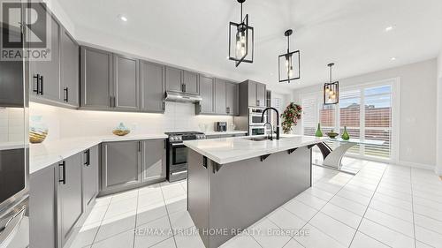 145 Courvier Crescent, Clarington, ON - Indoor Photo Showing Kitchen With Upgraded Kitchen