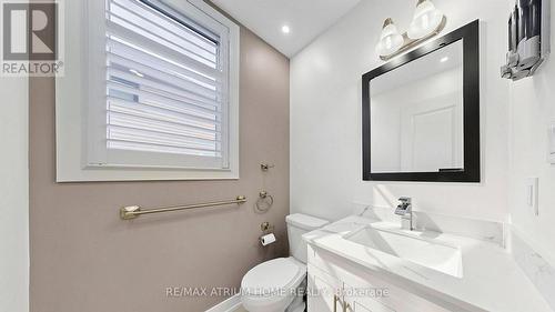 145 Courvier Crescent, Clarington, ON - Indoor Photo Showing Bathroom