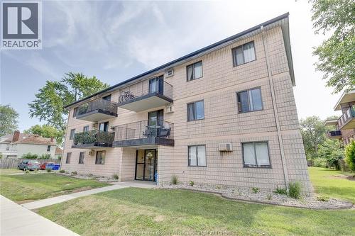 3355 SANDWICH STREET Unit# 104  Windsor, ON N9C 1B2
