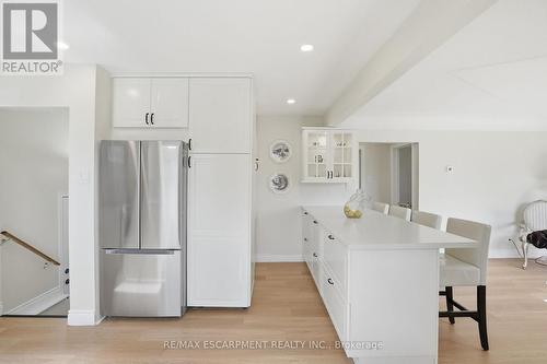894 Garth Street, Hamilton, ON - Indoor