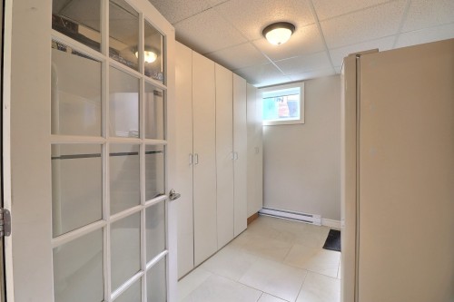 Entrée extérieure - 720 Route Du Lac O., Alma, QC - Indoor Photo Showing Other Room