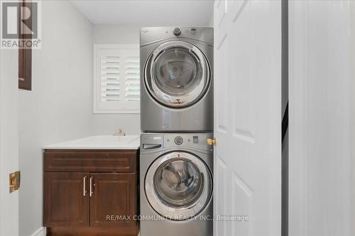 461 Rougewalk Drive, Pickering, ON - Indoor Photo Showing Laundry Room
