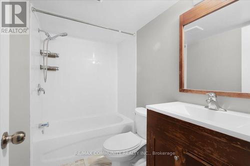461 Rougewalk Drive, Pickering, ON - Indoor Photo Showing Bathroom