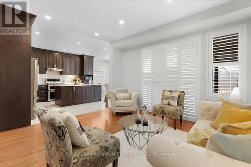 461 Rougewalk Drive, Pickering, ON - Indoor Photo Showing Living Room