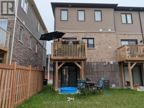 9 Pumpkin Corner Crescent, Barrie, ON - Outdoor With Exterior