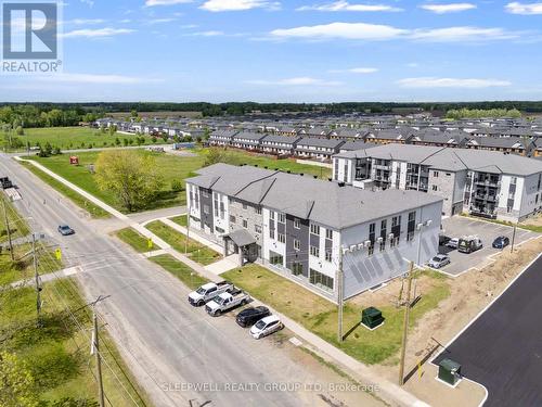 302 - 979 NORTH RUSSELL ROAD , Russell, Ontario K4R 0L9 2