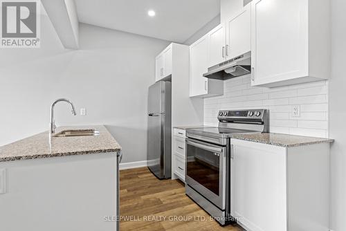 302 - 979 NORTH RUSSELL ROAD , Russell, Ontario K4R 0L9 4