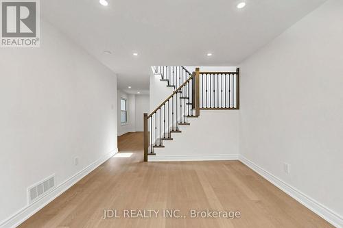 129 Appleby Crescent, Markham, ON - Indoor Photo Showing Other Room