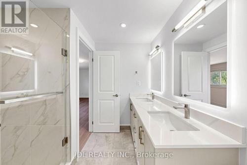129 Appleby Crescent, Markham, ON - Indoor Photo Showing Bathroom