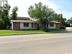 A/B 1491 98th STREET North Battleford, SK S9A 0M3