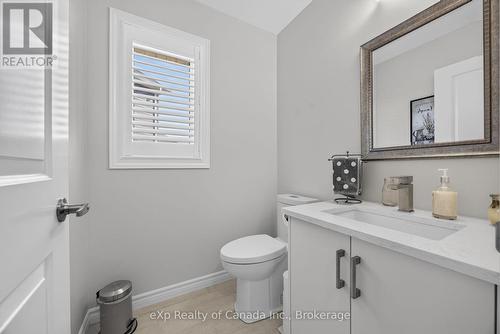 21 Evylean Court, St. Thomas, ON - Indoor Photo Showing Bathroom