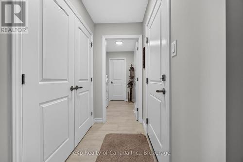 21 Evylean Court, St. Thomas, ON - Indoor Photo Showing Other Room