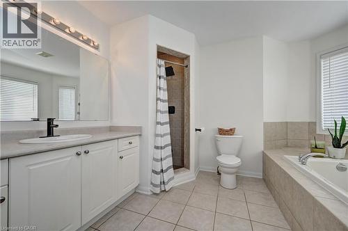 222 Baldwin Drive, Cambridge, ON - Indoor Photo Showing Bathroom