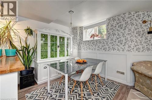 222 Baldwin Drive, Cambridge, ON - Indoor Photo Showing Dining Room