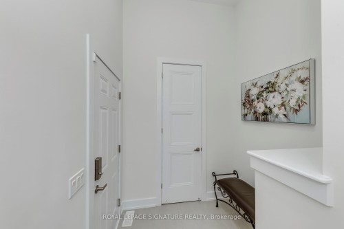 21 Kohn Lane, Markham, ON - Indoor Photo Showing Other Room