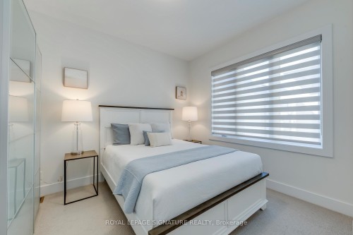 21 Kohn Lane, Markham, ON - Indoor Photo Showing Bedroom