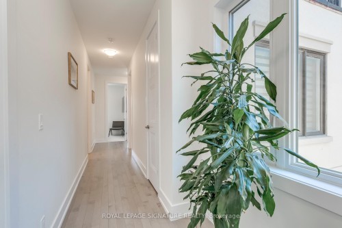 21 Kohn Lane, Markham, ON - Indoor Photo Showing Other Room