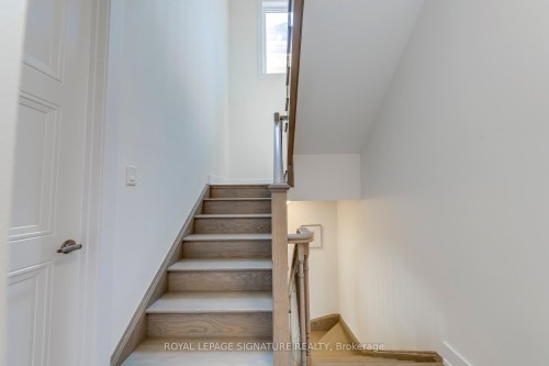 21 Kohn Lane, Markham, ON - Indoor Photo Showing Other Room