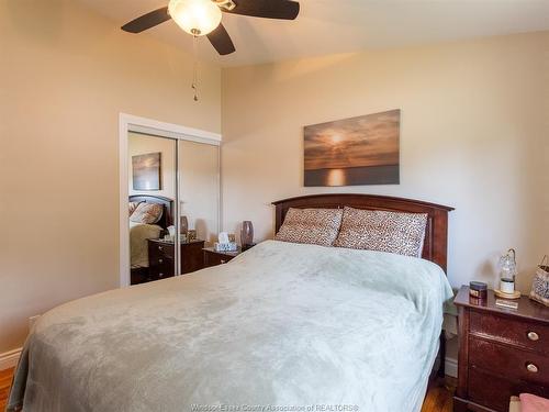 976 Watson, Windsor, ON - Indoor Photo Showing Bedroom