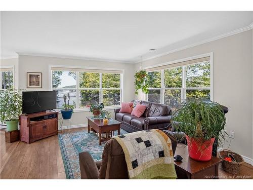 230 Mealey Rd, Pennfield, NB 