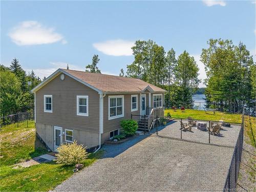 230 Mealey Rd, Pennfield, NB 