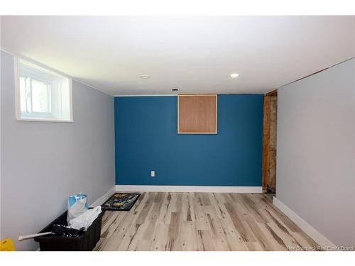 43 Broadview Ave, Fredericton, NB 