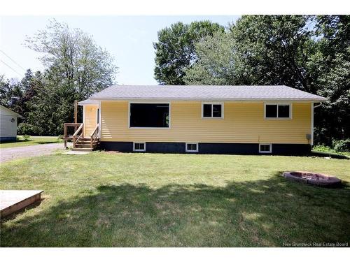 43 Broadview Ave, Fredericton, NB 
