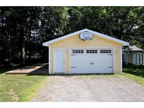 43 Broadview Ave, Fredericton, NB 