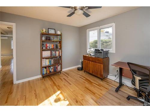 15 Lorne St, Fredericton, NB 